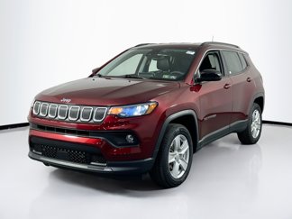 Used 2022 Jeep Compass Latitude image 1