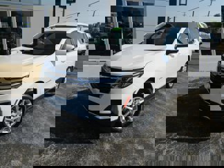 Used 2023 Chevrolet Equinox LT image 1