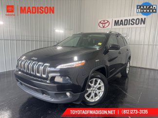 Used 2017 Jeep Cherokee Latitude w/ Cold Weather Group image 1