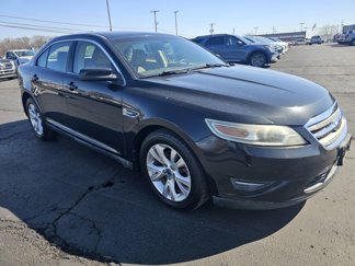 Used 2010 Ford Taurus SEL image 1