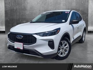 Used 2023 Ford Escape Active image 1
