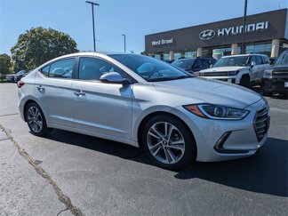Used 2017 Hyundai Elantra Limited image 1