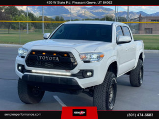 Used 2022 Toyota Tacoma SR5 image 1