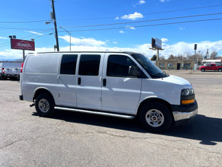 Used 2017 GMC Savana 2500 image 1