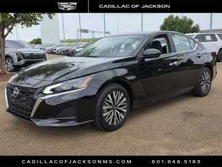 Used 2025 Nissan Altima 2.5 SV image 1