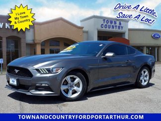 Used 2017 Ford Mustang Coupe image 1