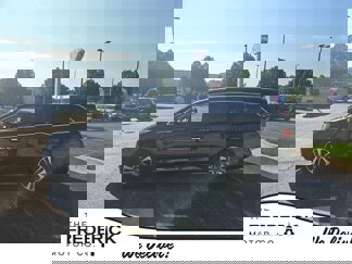 Used 2016 Honda Odyssey Touring image 1