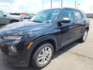 Used 2021 Chevrolet TrailBlazer LS w/ LPO, Blackout Package image 1