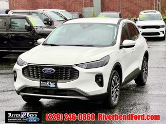 New 2024 Ford Escape SE image 1