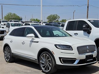 Used 2020 Lincoln Nautilus Reserve image 1