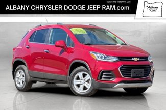 Used 2020 Chevrolet Trax LT w/ Driver Confidence Package image 1