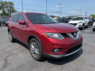 Used 2015 Nissan Rogue SL w/ SL Premium Package image 1