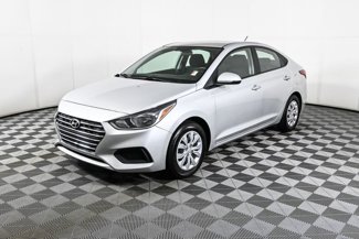 Used 2022 Hyundai Accent SE image 1