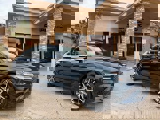 Used 2023 Genesis G70 2.0T image 1