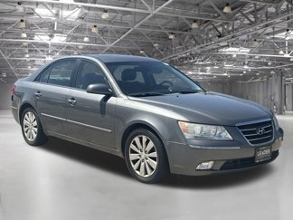 Used 2009 Hyundai Sonata Limited image 1