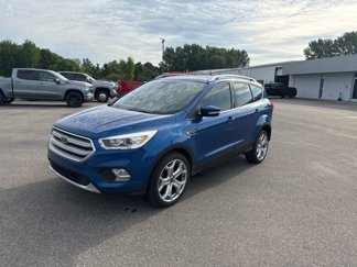 Used 2019 Ford Escape Titanium w/ U9j03 - Titanium Tow Package image 1