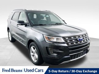 Used 2017 Ford Explorer XLT w/ Equipment Group 201A image 1