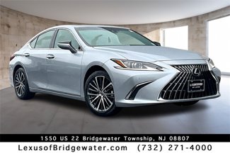 Used 2024 Lexus ES 350 w/ Premium Package image 1