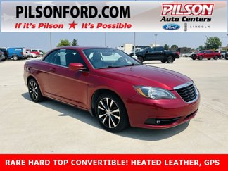 Used 2012 Chrysler 200 S image 1
