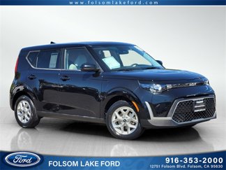 Used 2023 Kia Soul LX w/ LX Technology Package image 1