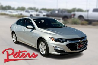 Used 2022 Chevrolet Malibu LT image 1