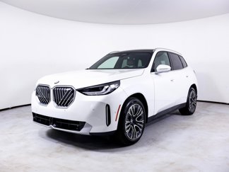 Used 2025 BMW X3 xDrive30i w/ Premium Package image 1