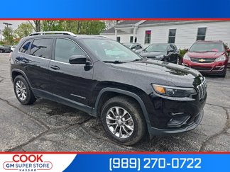 Used 2019 Jeep Cherokee Latitude Plus w/ Cold Weather Group image 1