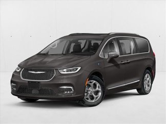 Used 2021 Chrysler Pacifica Touring-L image 1