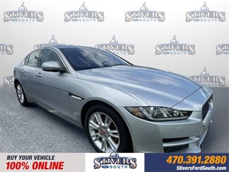 Used 2017 Jaguar XE Premium image 1
