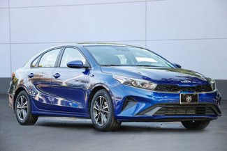 Used 2022 Kia Forte LXS image 1
