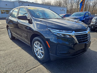 Used 2022 Chevrolet Equinox LS image 1