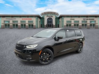 New 2025 Chrysler Pacifica Limited image 1