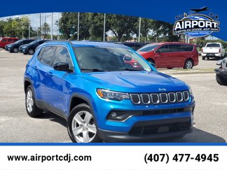 Used 2022 Jeep Compass Latitude image 1