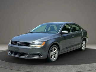 Used 2014 Volkswagen Jetta TDI image 1