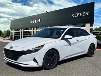 Used 2021 Hyundai Elantra SEL image 1