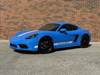 Used 2024 Porsche 718 Cayman image 1