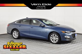 Used 2024 Chevrolet Malibu LT image 1