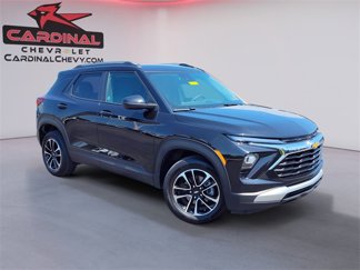 Used 2025 Chevrolet TrailBlazer LT image 1