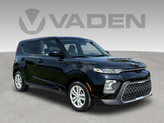 Used 2020 Kia Soul LX image 1