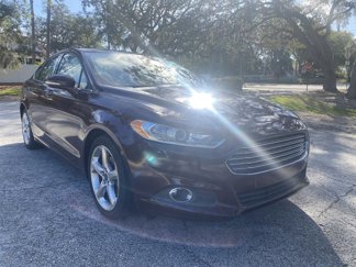 Used 2016 Ford Fusion SE image 1