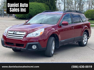 Used 2014 Subaru Outback 2.5i Limited image 1