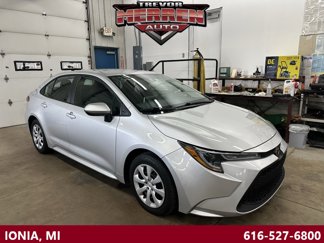 Used 2021 Toyota Corolla LE image 1