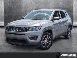 Used 2020 Jeep Compass Latitude image 1