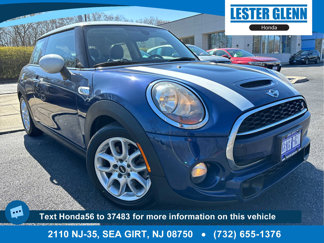 Used 2018 MINI Cooper S image 1