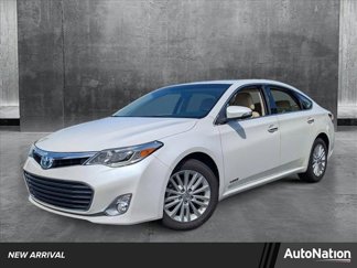 Used 2013 Toyota Avalon Limited image 1
