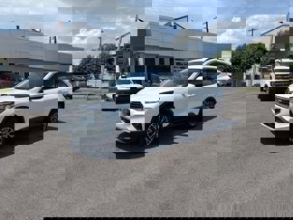 New 2025 Ford Escape SE image 1
