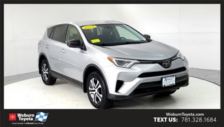 Used 2018 Toyota RAV4 LE image 1