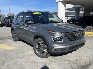 New 2025 Hyundai Venue Limited image 1