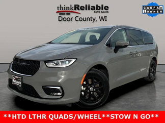 Used 2023 Chrysler Pacifica Touring-L image 1