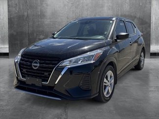 Used 2023 Nissan Kicks S image 1